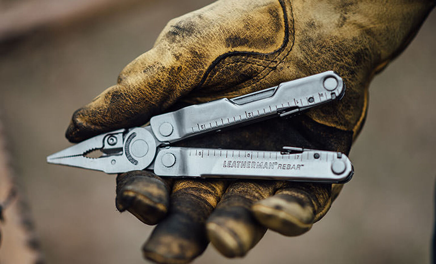 naradove-kapesni-noze-leatherman-usa